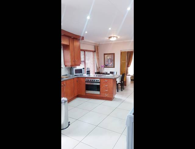 2 BEDROOM FLAT TO LET IN SASOLBURG EXT 23